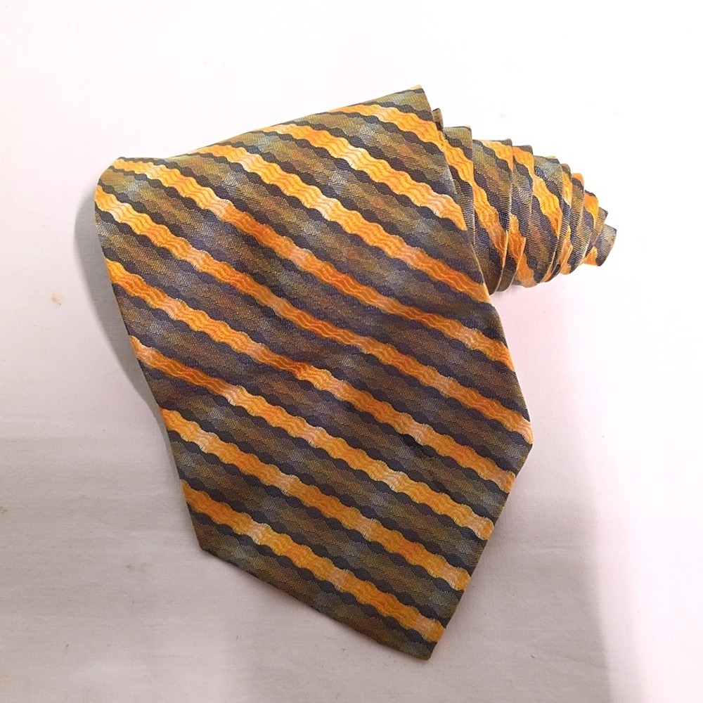 Jhane Barnes Necktie Mens Orange Green Wavy Diagonal Stripe Silk Geometric Tie
